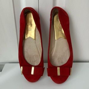 👠 Michael Kors - Red Suede Ballet Flats with Bows and Gold Hardware